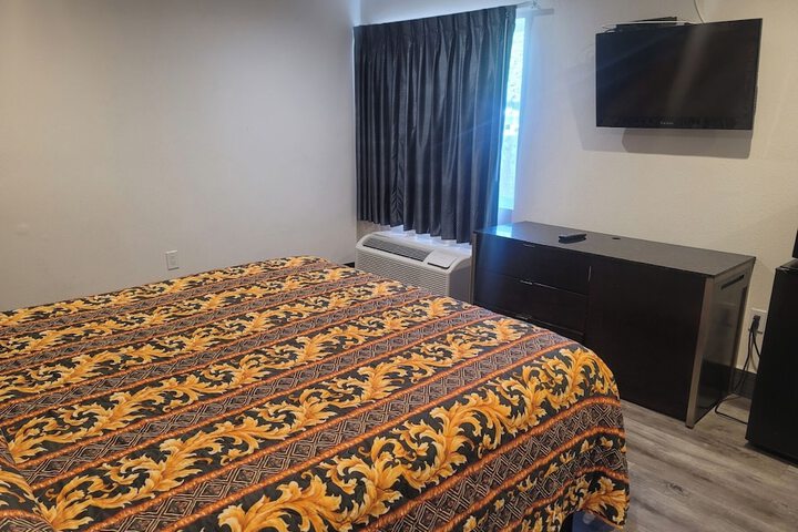 Room 54 of 89