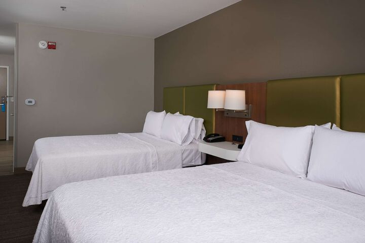Room 15 of 28