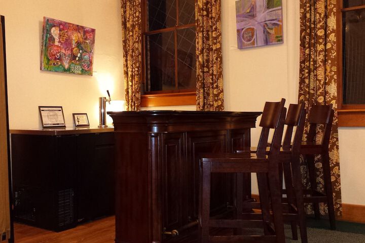 Balch Hotel