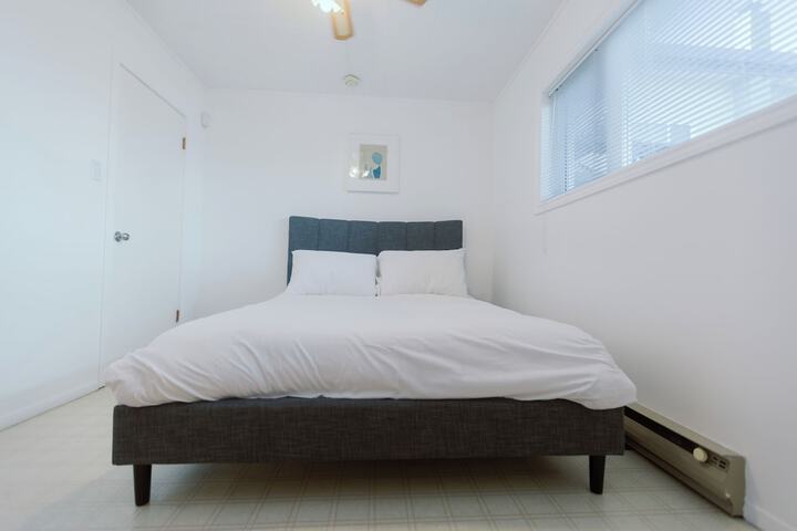 Room 10 of 54