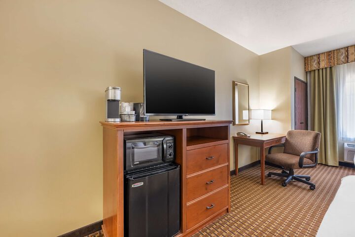 Best Western Plus Grand Island Inn & Suites