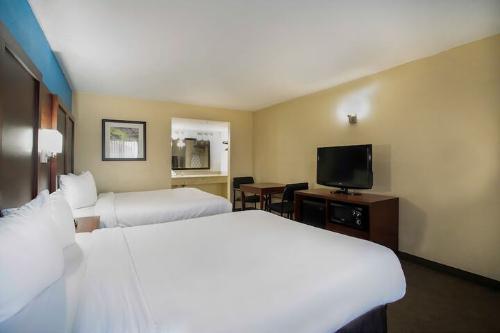 Room 15 of 35