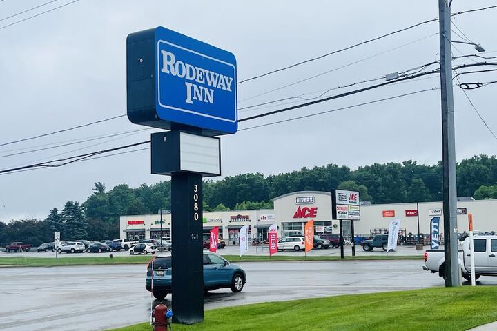 Rodeway Inn Whitehall