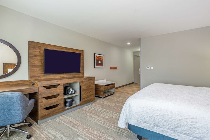 Room 14 of 45