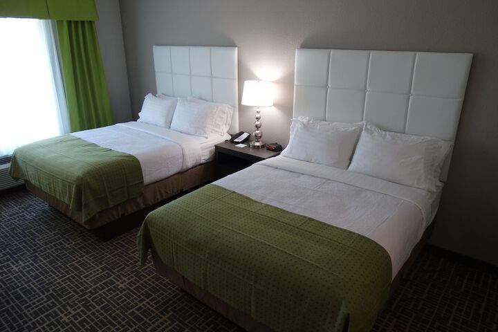 Room 12 of 30