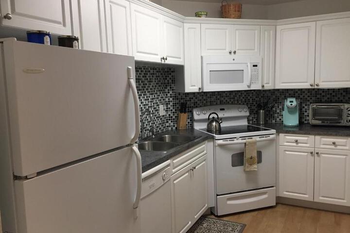 Wander Residence Condo near Fort DeSoto