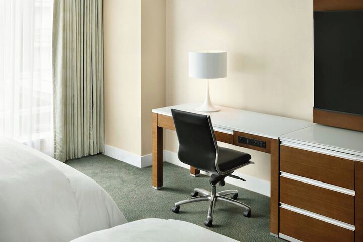 The Westin Wall Centre Vancouver Airport