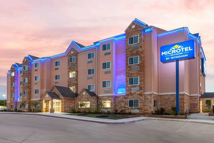 Hotel 2 of 19