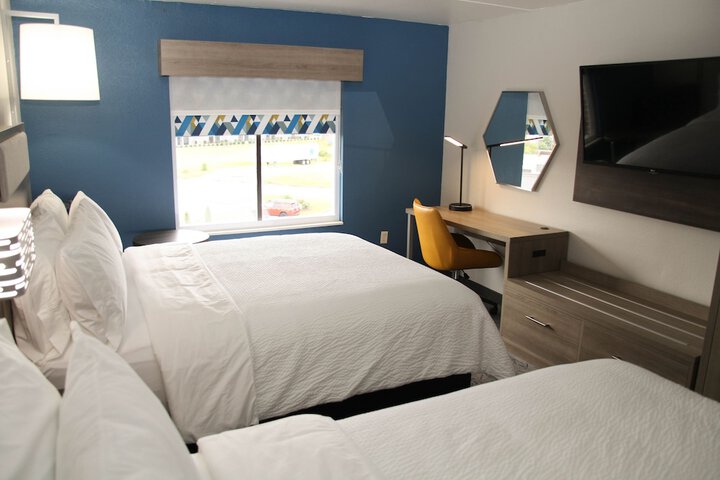 Room 29 of 90