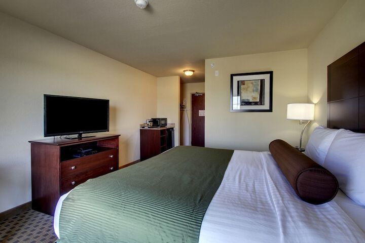 Room 18 of 35