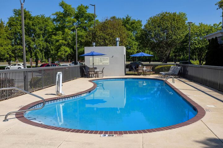 Hampton Inn Madison Huntsville Airport