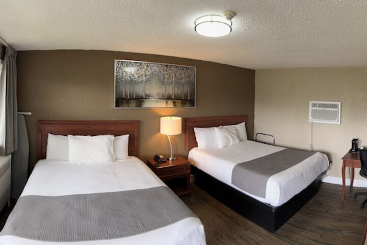 Room 54 of 72