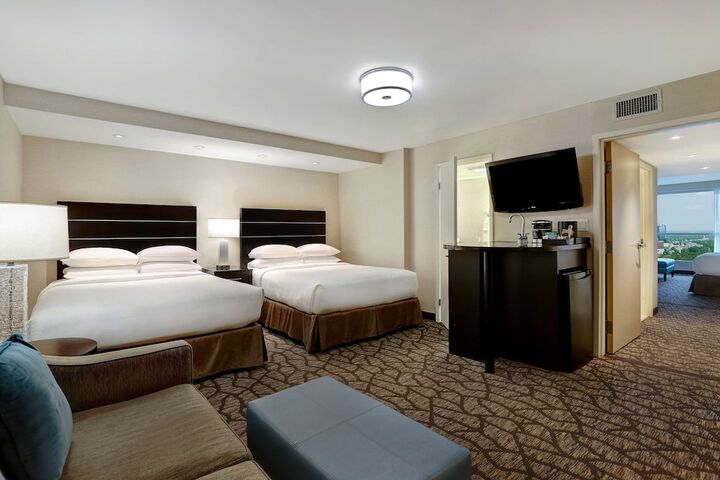 Room 31 of 106