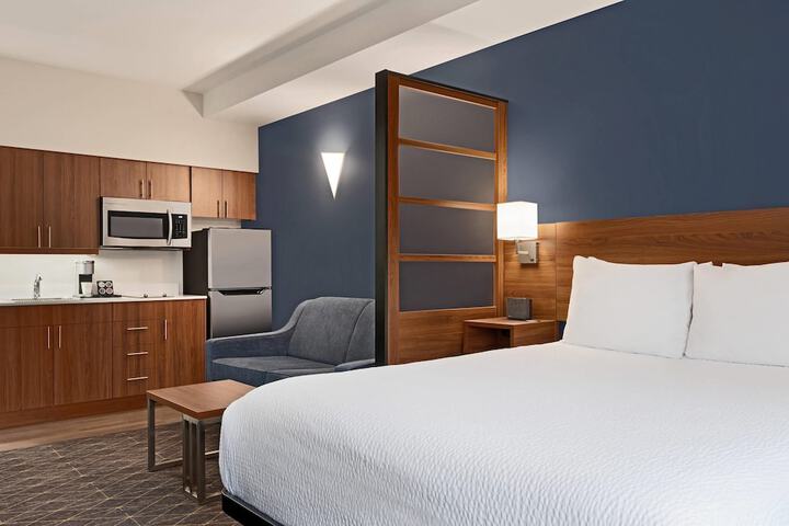 Park Inn by Radisson Kelowna