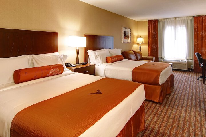 Phoenix Inn Suites - Albany