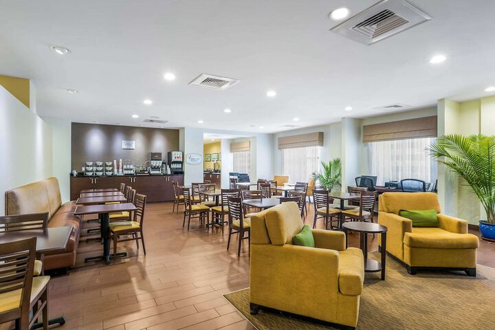 Sleep Inn & Suites Hannibal West