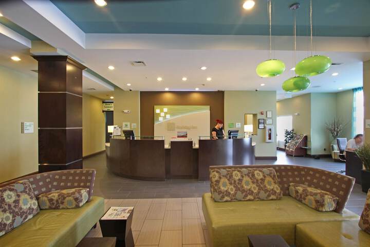 Holiday Inn Christiansburg Blacksburg by IHG