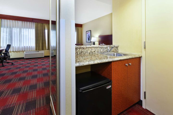 Room 21 of 58