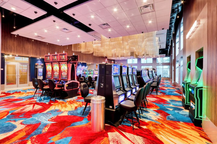 Entertainment 62 of 70