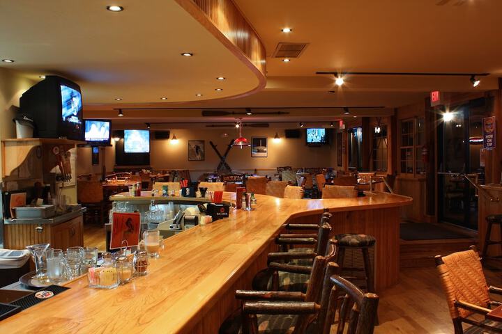 Mountain Lake Lodge