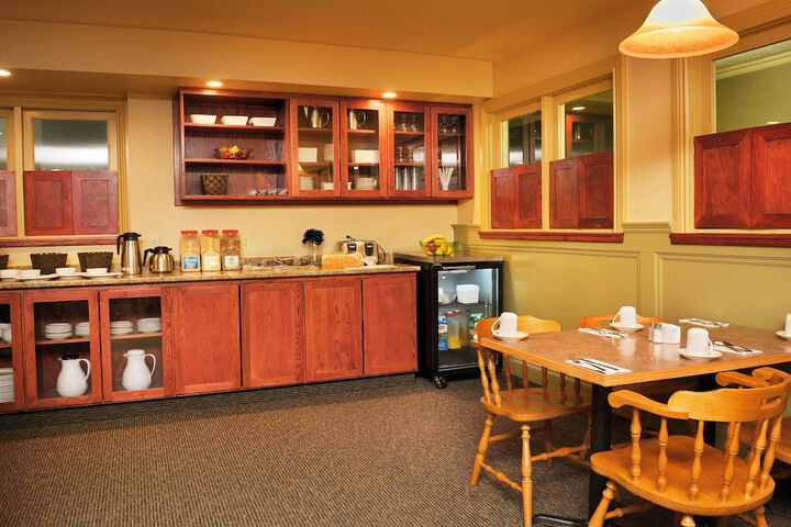 Slemon Park Hotel & Conference Centre