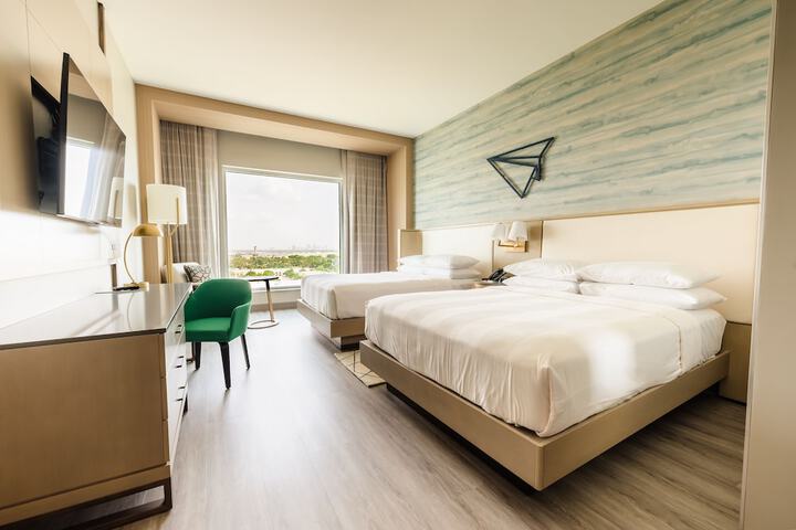 Room 40 of 76