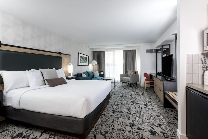 Room 46 of 71