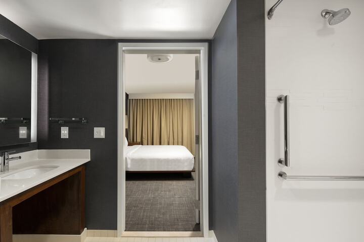 Room 35 of 51