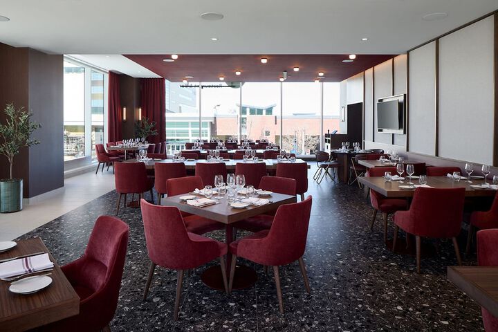 Courtyard by Marriott Montreal Laval