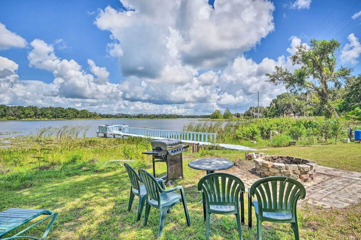 Historic Crescent City Studio - Lakefront w / Dock!