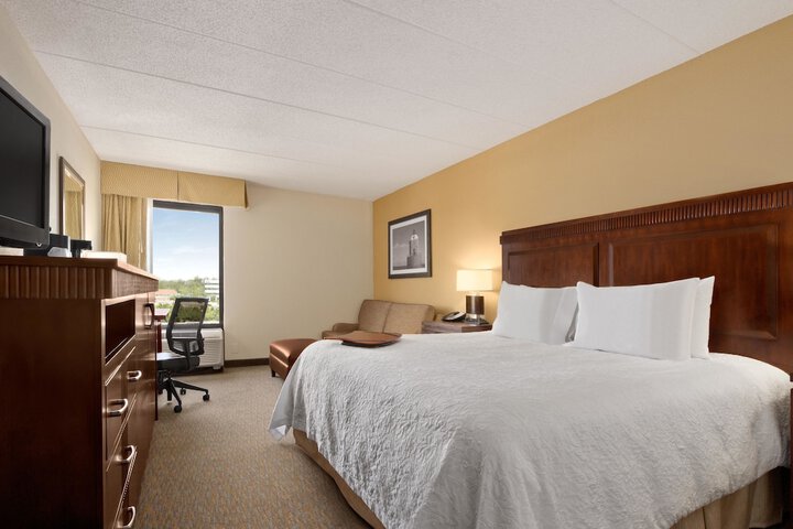 Hampton Inn by Hilton Lexington Park