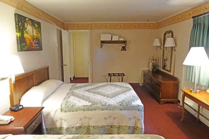 Room 22 of 37