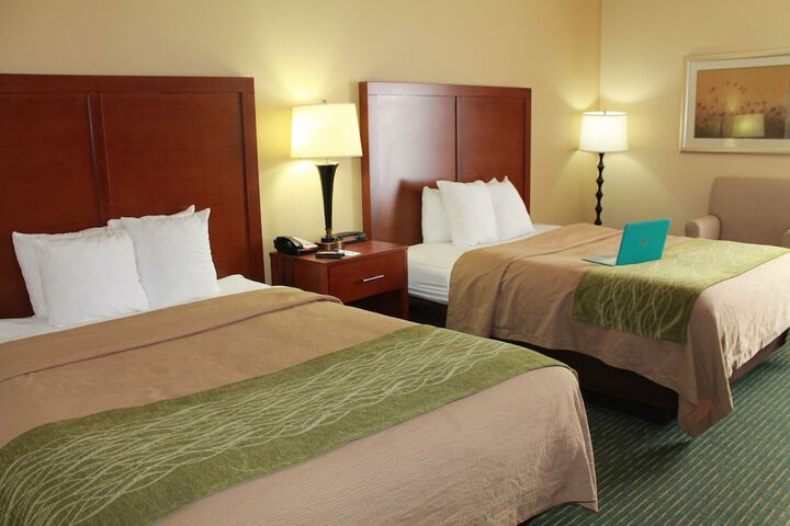 Room 9 of 22