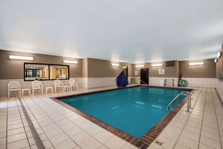 Pool 7 of 40