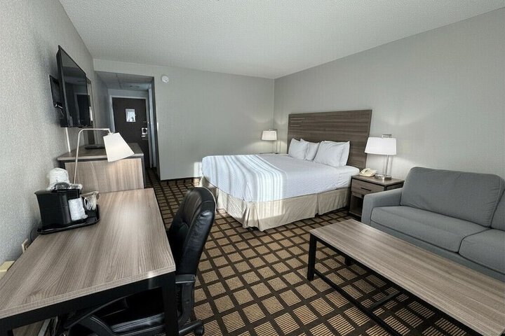 Baymont by Wyndham Queensbury / Lake George