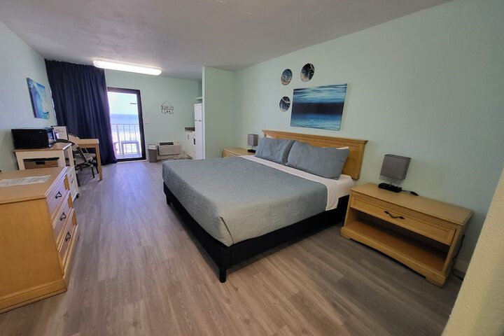 Room 36 of 64