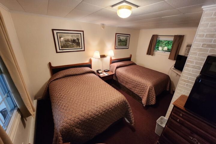 Lake View Motel