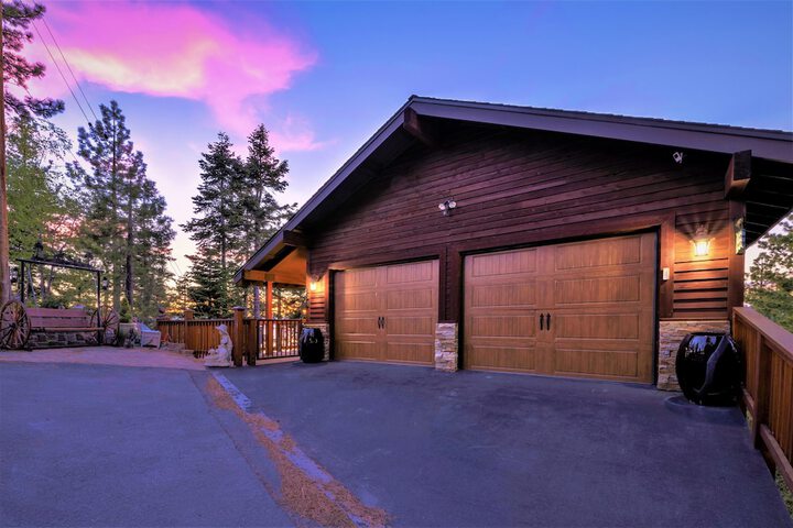 Lx10: Lake View Jewel Estate With Pool Table