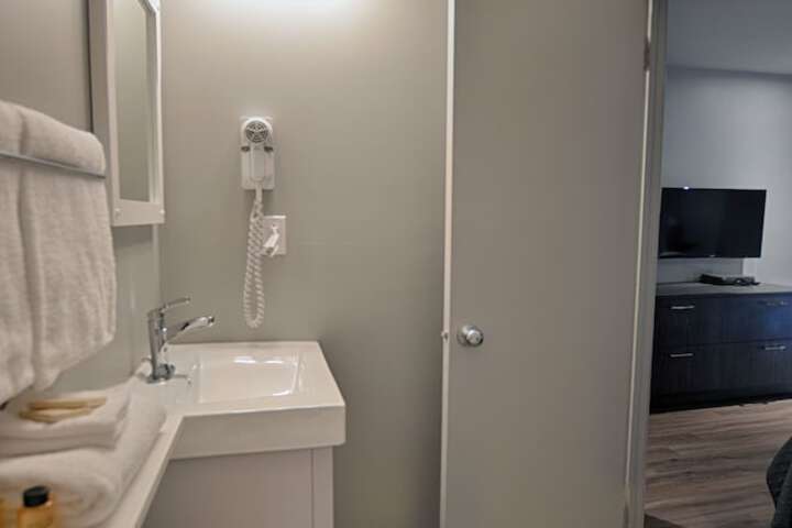 Room 16 of 21