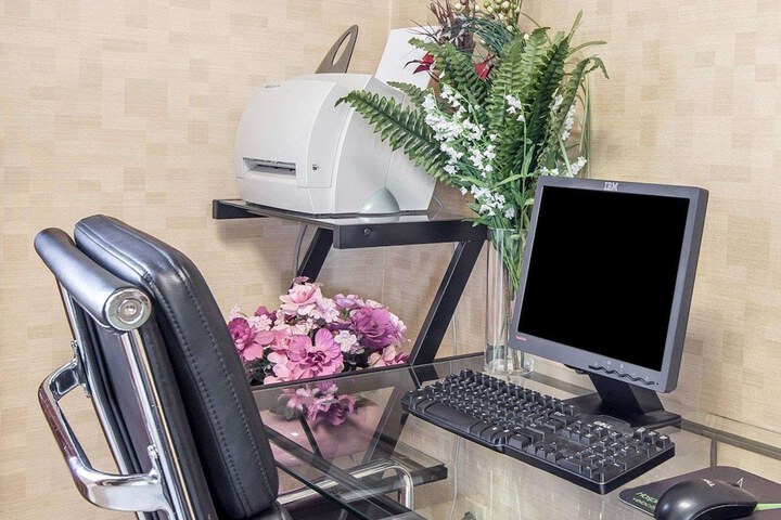 Business Center 24 of 24