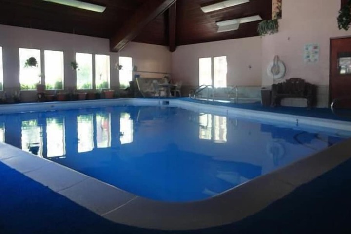 Boulder Lodge