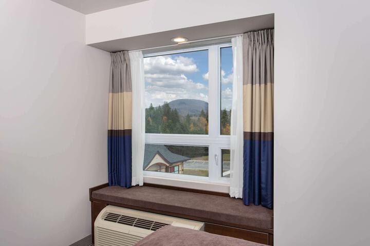 Room 21 of 54