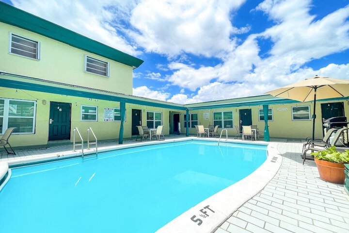 Pool 4 of 139