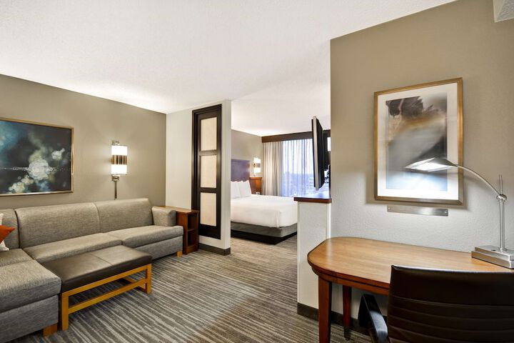 Room 15 of 31