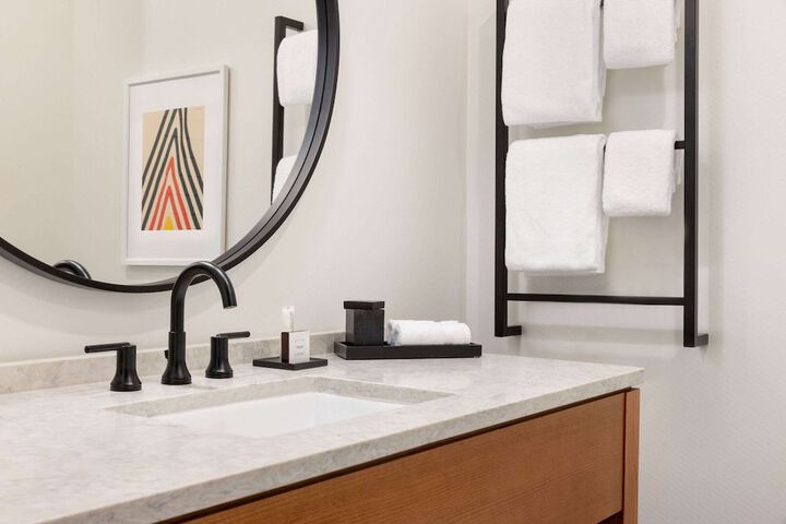 Origin Lexington a Wyndham Hotel