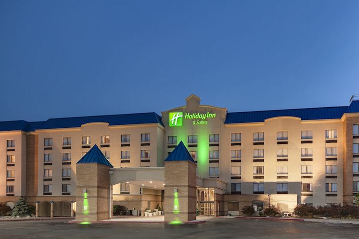 Hotel 3 of 65