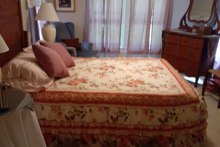 Fox Creek Inn LLC