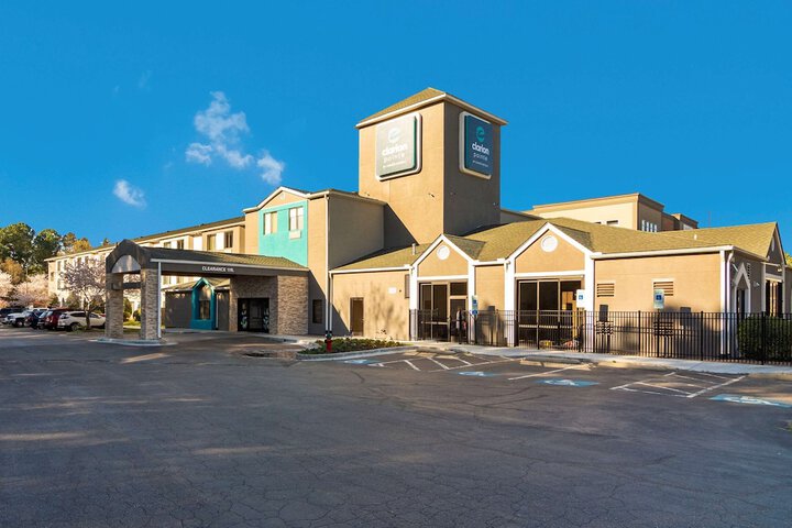Hotel 3 of 43