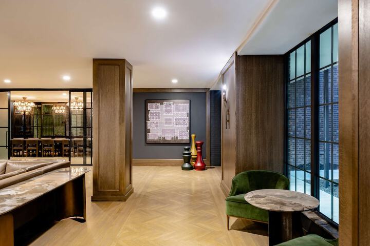 Hotel Fort Des Moines Curio Collection by Hilton
