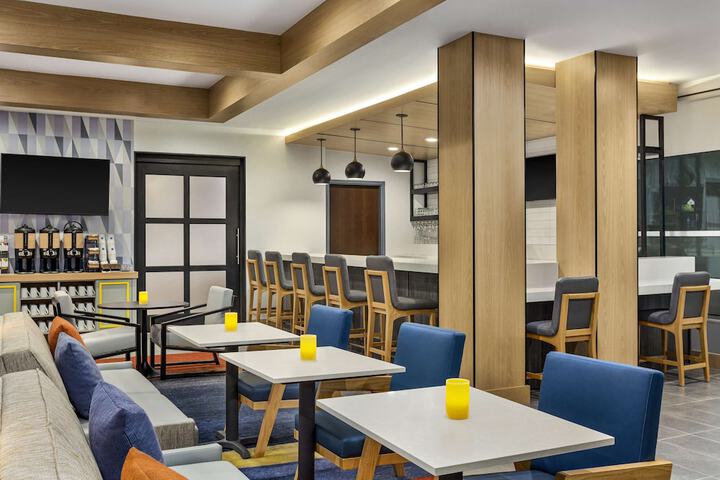 Hyatt House Bryan / College Station